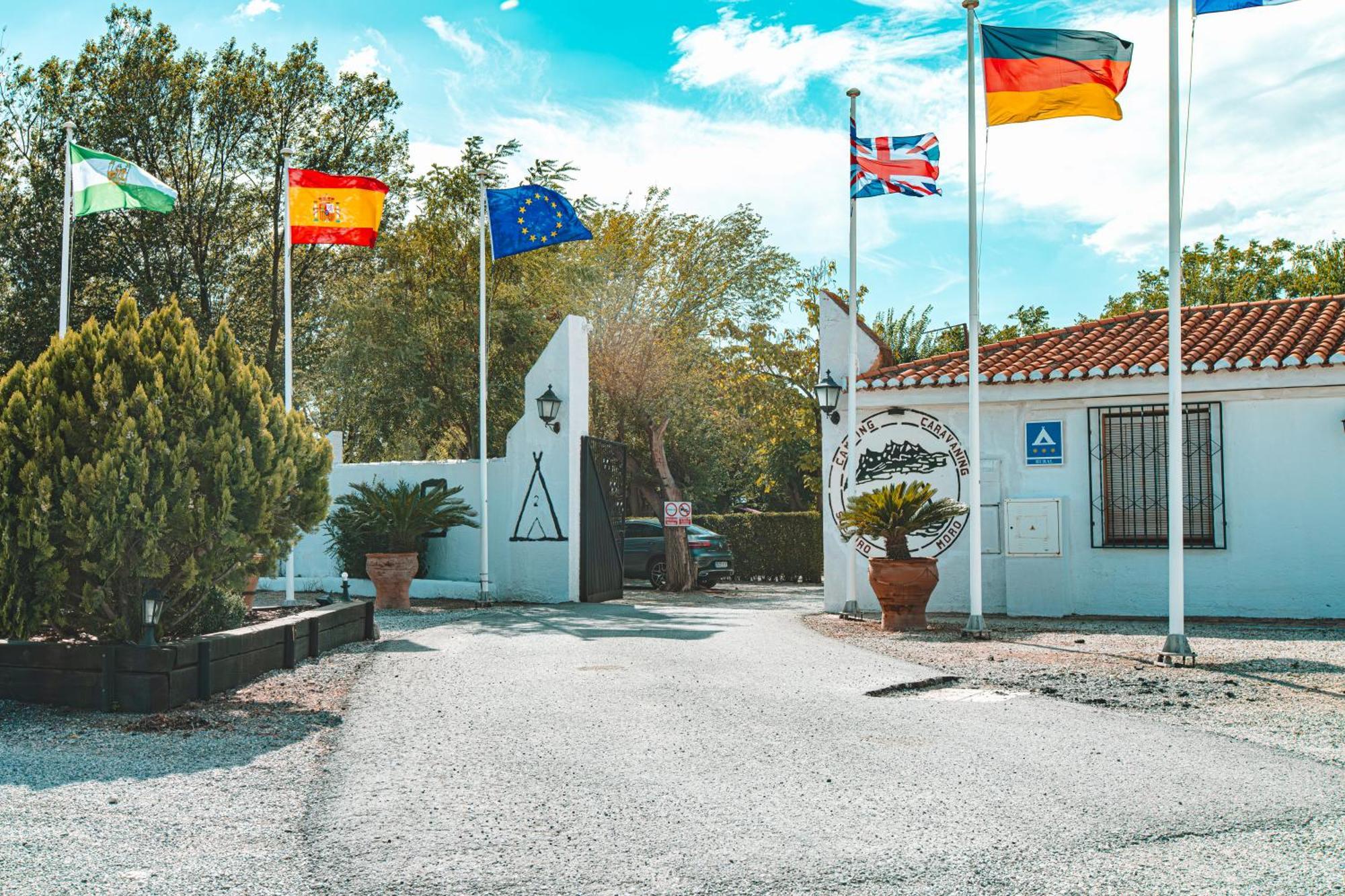 Camping&Bungalows Suspiro del Moro Otura Esterno foto